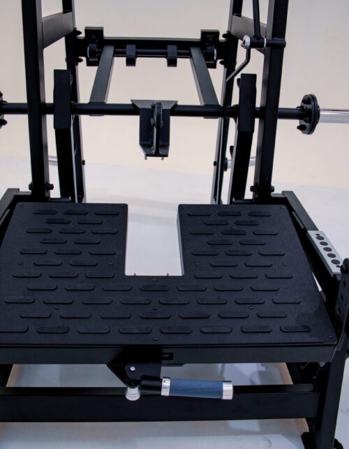 Belt Squat - Premium Heavy Duty commercial grade - Tilt foot plate 1