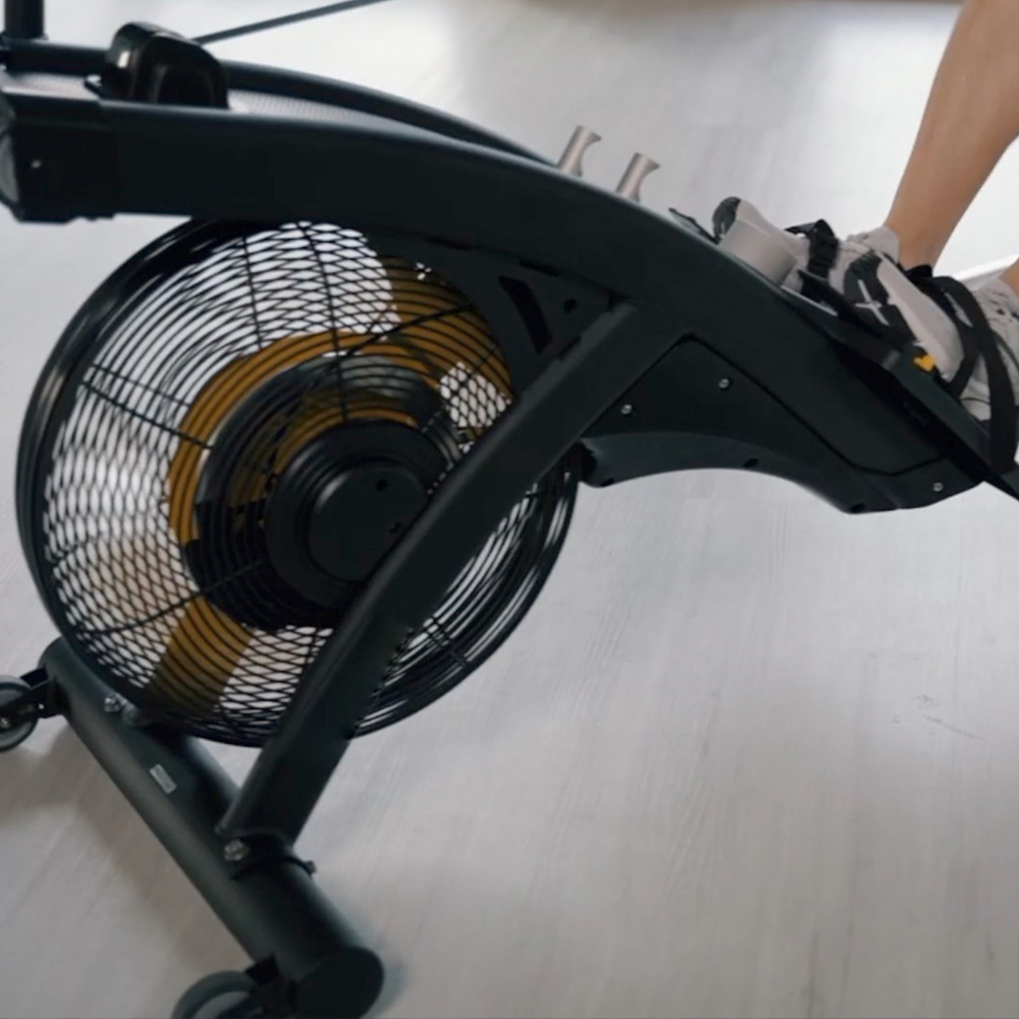 Hyperon Air Rower commercial grade for gyms functional training for hitt and Hyrox fan open