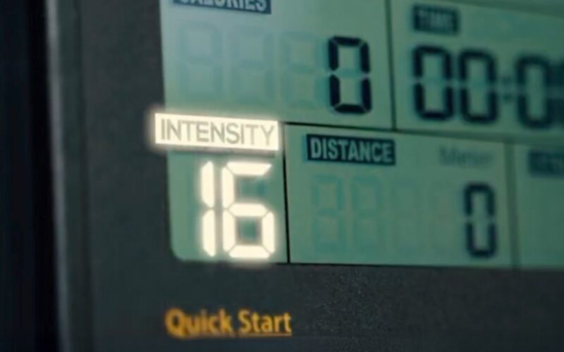 Hyperon Air Rower commercial grade for gyms functional training for hitt and Hyrox display levels