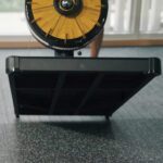 AirSkiier Machine handle adjsutable, nonslip base