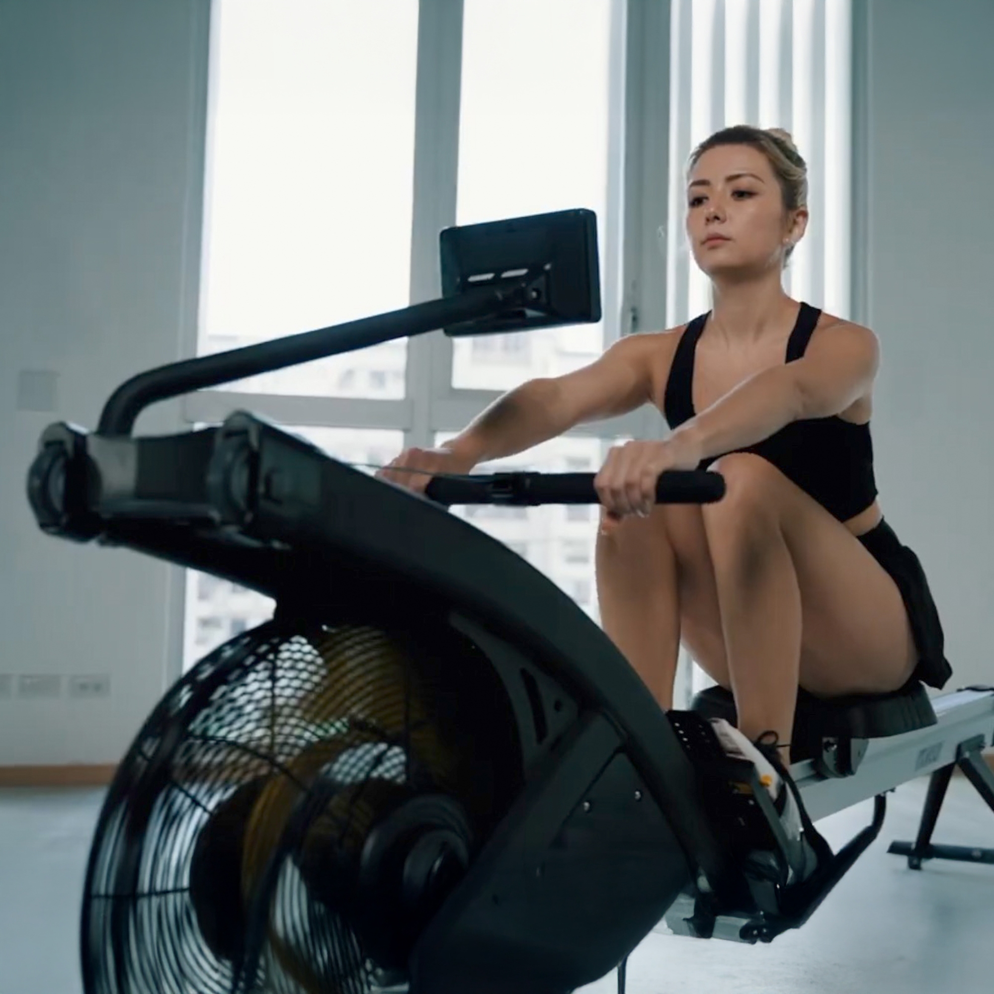 Hyperon Air Rower commercial grade for gyms functional training for hitt and Hyrox